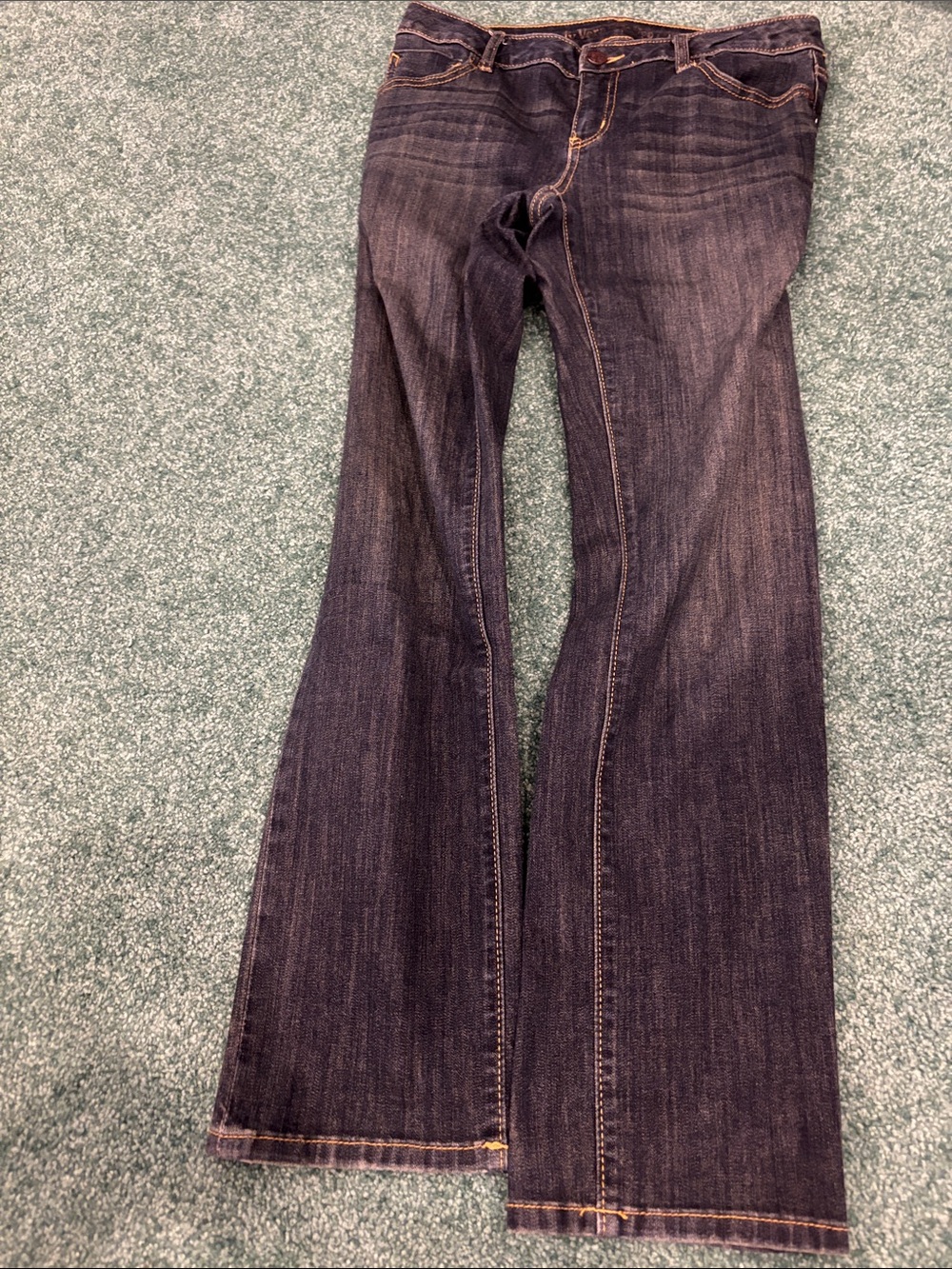 Simply Vera Vera Wang Medium Wash Roll Cuff Capri Jeans Size 2 30x28